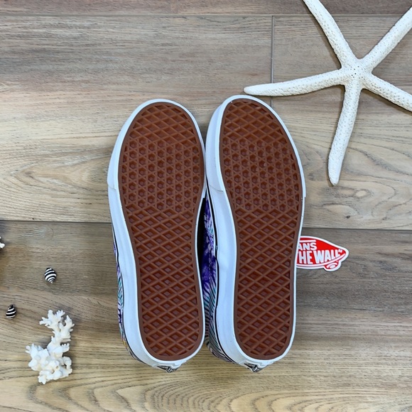 🌴🔆VANS- TIE DYE SLIP ON’S 🔆🌴 - Picture 11 of 12